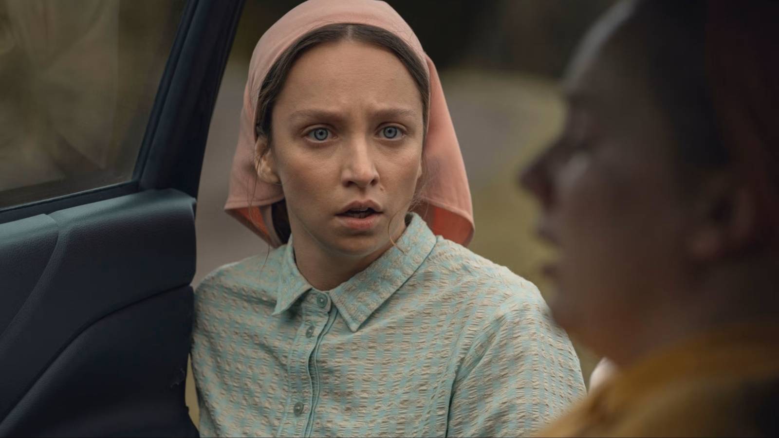 Molly Windsor as Rosie in Unchosen.