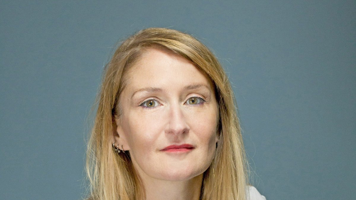 Élodie Emery, author of La face cachée du yoga